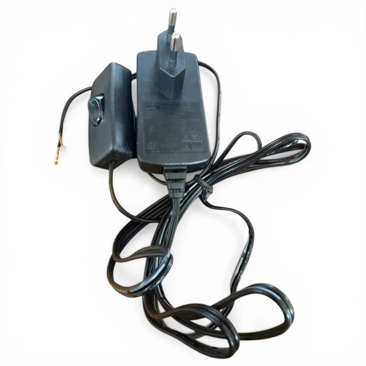 Hopestar LED Treiber 350mA 4,5 bis 12V Netzteil mit Schnurzwischenschalter und Ring Kabelschuh Anschluss