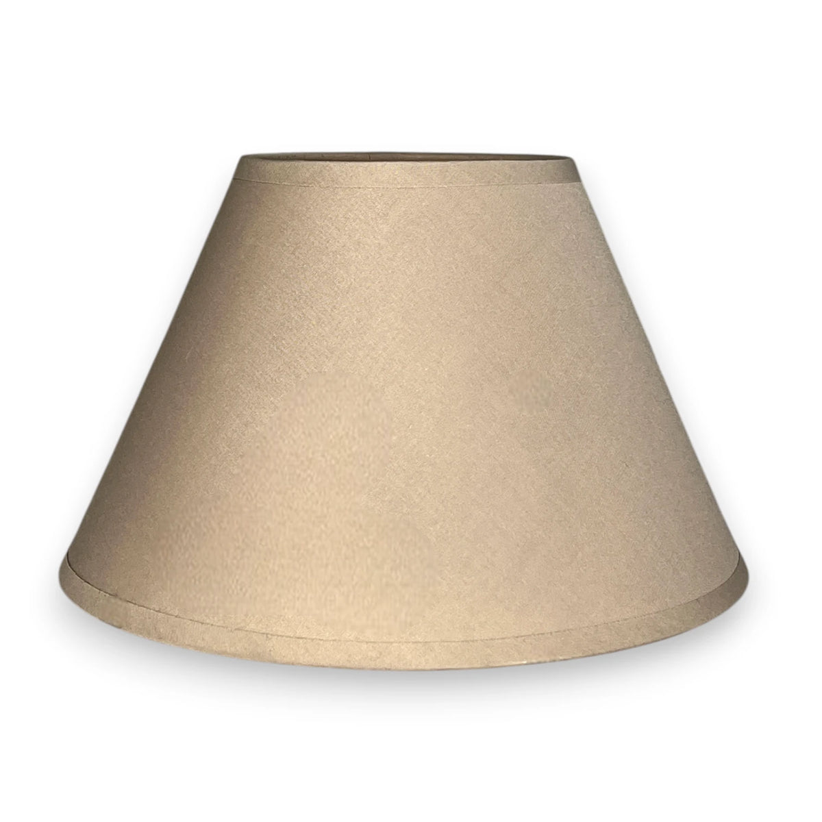 Konischer Lampenschirm in Creme Beige aus Baumwollstoff mit E27-Aufnahme-Front
