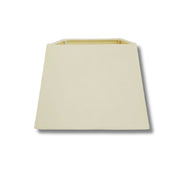 Quadratischer Lampenschirm in Creme aus Stoff, konische Form, Vorderansicht, E27, 20 cm – Light & Living