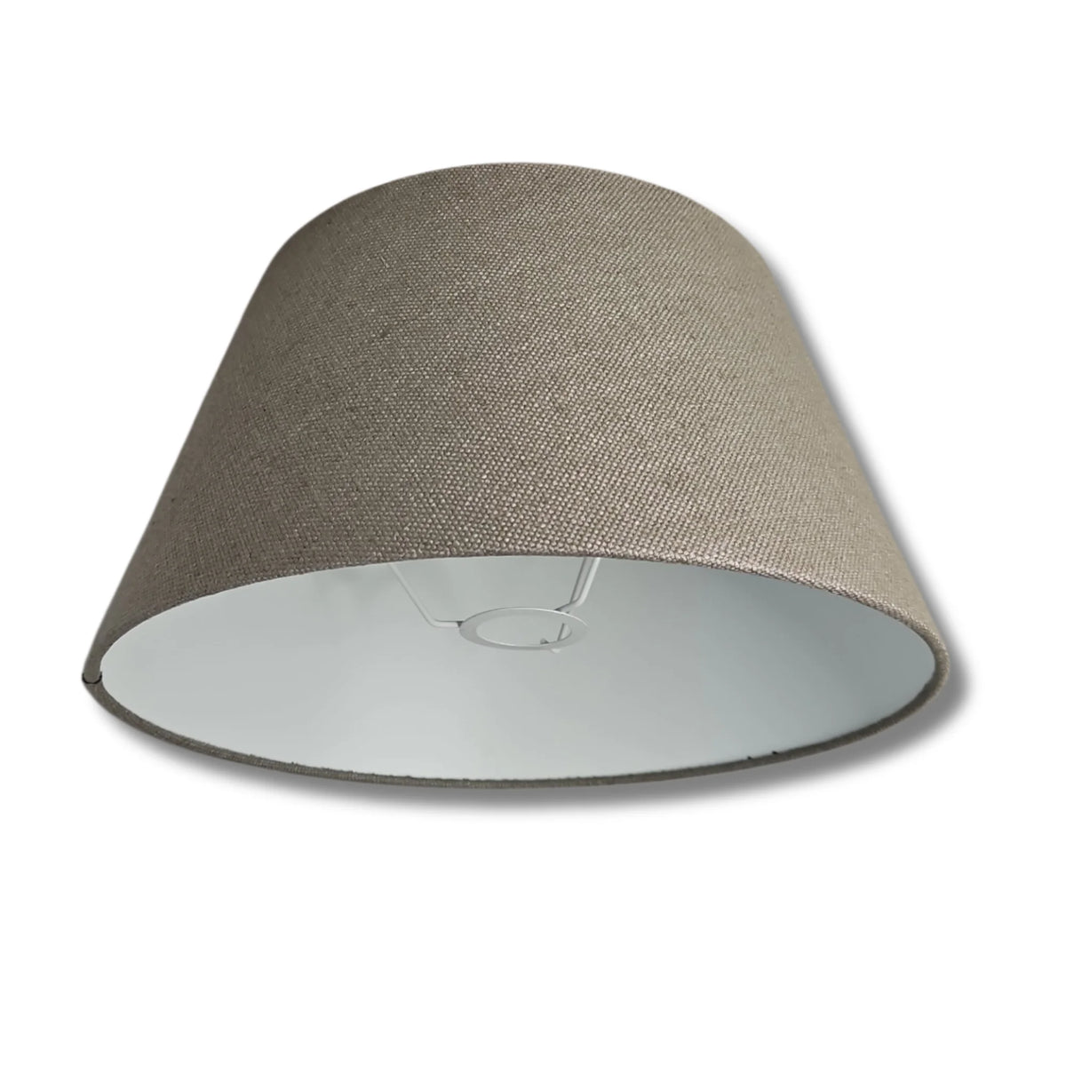 Light & Living Livigno Lampenschirm Taupe mit weißer Innenseite in Unteransicht