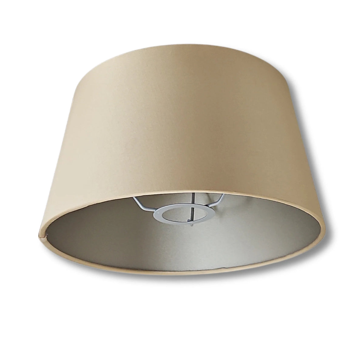 Goldfarbener Light & Living Lampenschirm aus Stoff in klassischer Form