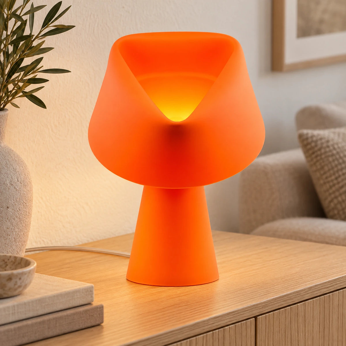 Sompex NUMEN Orange mit umgeformtem Silikonschirm